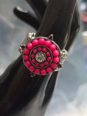 paparazzi Hot Pink Beaded Silver-Tone Ring with Center Crystal